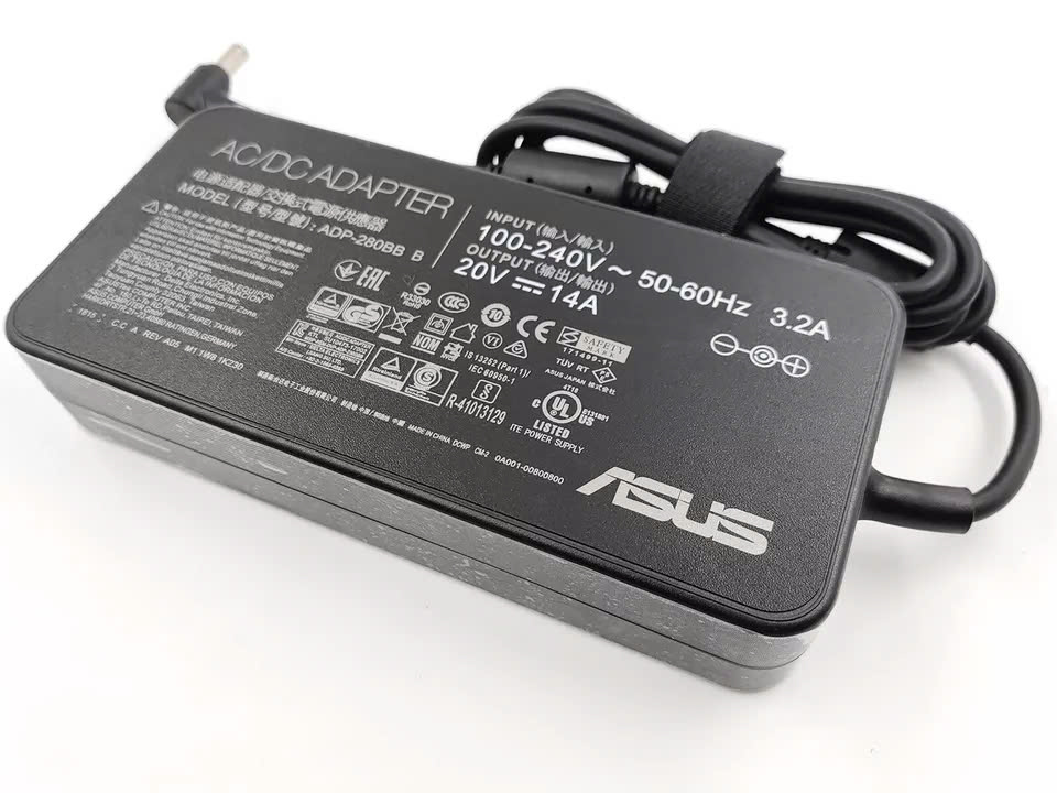 Sac-laptop-Asus-ROG-Strix-Scar-15-G533-280W